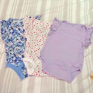 Baby GAP Girls - 3 Sleeveless Bodysuits